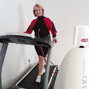 (English) Erfolg mit dem HYPOXI-Training auch mit über 70! | Successful with HYPOXI-Training even over the age of 70!